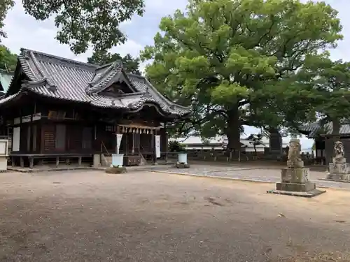 白峰宮の本殿