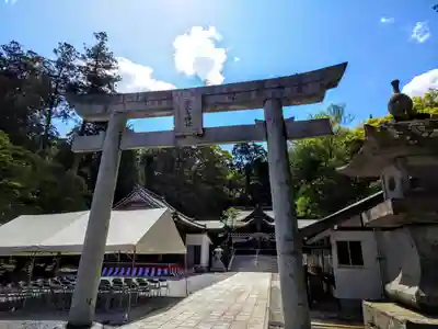 西寒多神社の鳥居