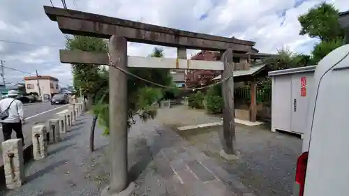 神明神社の鳥居