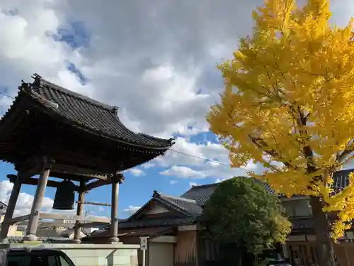 御堂　陽願寺の建物その他