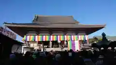 西新井大師総持寺の本殿