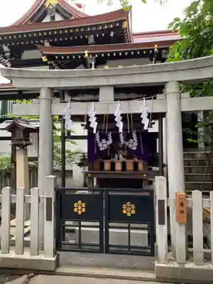 鳥越神社の末社・摂社
