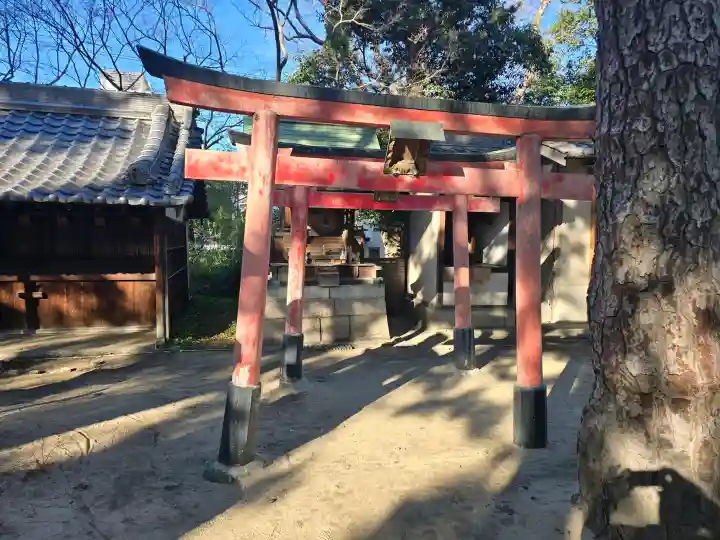 鳴尾八幡神社の{uncategorized: "未分類", other: "その他", undefined: "問題あり", building: "その他建物", grave: "お墓", sacred_gate: "鳥居", guardian: "狛犬", statue: "像", buddha: "仏像", history: "歴史", nature: "自然", garden: "庭園", animal: "動物", pagoda: "塔", temizu: "手水舎", mountain_gate: "山門・神門", sanctuary: "本殿・本堂", subordinate: "末社・摂社", art: "芸術", scenery: "景色", jizo: "地蔵", ema: "絵馬", goshuin: "御朱印", omikuji: "おみくじ", items: "授与品その他", amulet: "お守り", goshuincho: "御朱印帳", eats: "食事", festival: "お祭り", votive_dance: "神楽", shichigosan: "七五三参", wedding: "結婚式", experience: "体験その他", initially: "初詣", around: "周辺", anti_infection: "感染症対策"}