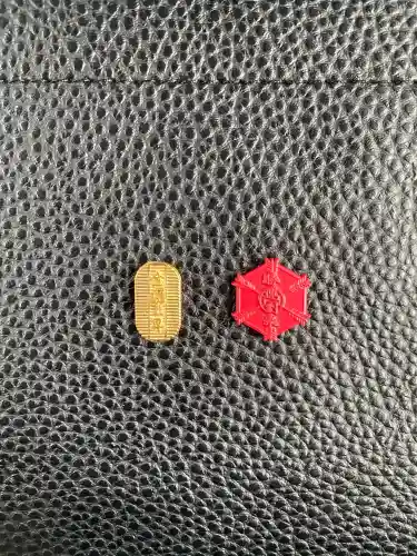 峯ヶ岡八幡神社の{uncategorized: "未分類", other: "その他", undefined: "問題あり", building: "その他建物", grave: "お墓", sacred_gate: "鳥居", guardian: "狛犬", statue: "像", buddha: "仏像", history: "歴史", nature: "自然", garden: "庭園", animal: "動物", pagoda: "塔", temizu: "手水舎", mountain_gate: "山門・神門", sanctuary: "本殿・本堂", subordinate: "末社・摂社", art: "芸術", scenery: "景色", jizo: "地蔵", ema: "絵馬", goshuin: "御朱印", omikuji: "おみくじ", items: "授与品その他", amulet: "お守り", goshuincho: "御朱印帳", eats: "食事", festival: "お祭り", votive_dance: "神楽", shichigosan: "七五三参", wedding: "結婚式", experience: "体験その他", initially: "初詣", around: "周辺", anti_infection: "感染症対策"}