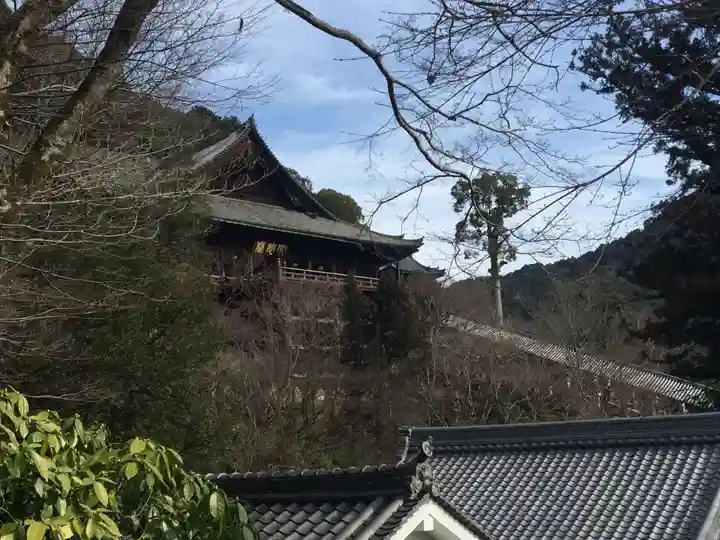 長谷寺の本殿・本堂