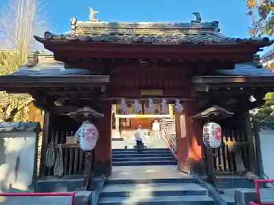 岩水寺の山門・神門