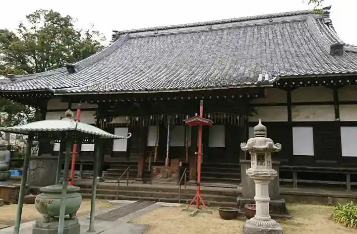金蔵寺の本殿・本堂