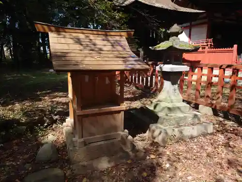 大井俣窪八幡神社の末社