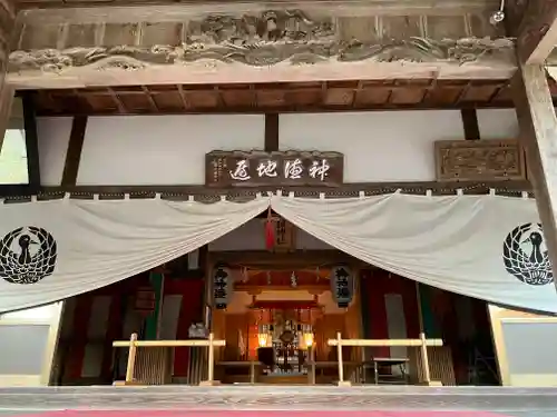 皷神社の本殿