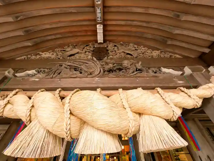 越中一宮 髙瀬神社の{uncategorized: "未分類", other: "その他", undefined: "問題あり", building: "その他建物", grave: "お墓", sacred_gate: "鳥居", guardian: "狛犬", statue: "像", buddha: "仏像", history: "歴史", nature: "自然", garden: "庭園", animal: "動物", pagoda: "塔", temizu: "手水舎", mountain_gate: "山門・神門", sanctuary: "本殿・本堂", subordinate: "末社・摂社", art: "芸術", scenery: "景色", jizo: "地蔵", ema: "絵馬", goshuin: "御朱印", omikuji: "おみくじ", items: "授与品その他", amulet: "お守り", goshuincho: "御朱印帳", eats: "食事", festival: "お祭り", votive_dance: "神楽", shichigosan: "七五三参", wedding: "結婚式", experience: "体験その他", initially: "初詣", around: "周辺", anti_infection: "感染症対策"}