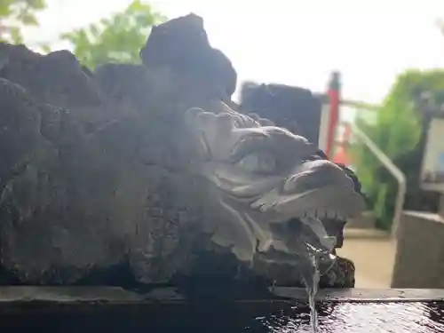 多摩川浅間神社の手水舎