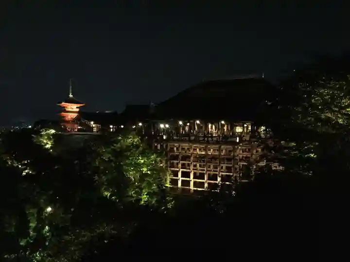 清水寺の本殿・本堂