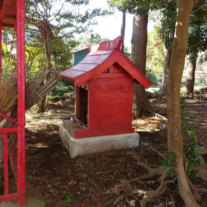 中根稲荷神社の本殿・本堂