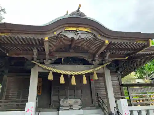 亀井神社の本殿・本堂