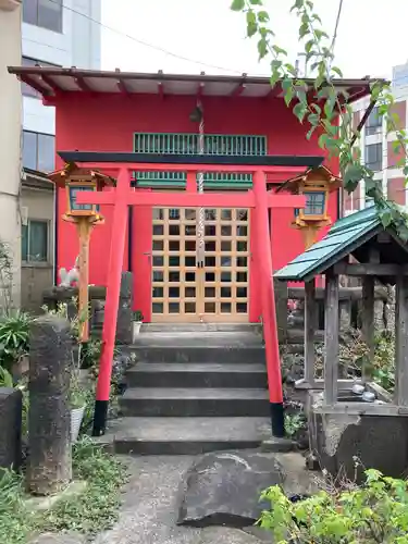 末広稲荷神社の鳥居