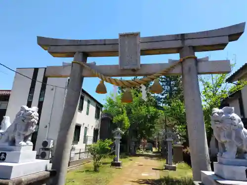 多太神社の{uncategorized: "未分類", other: "その他", undefined: "問題あり", building: "その他建物", grave: "お墓", sacred_gate: "鳥居", guardian: "狛犬", statue: "像", buddha: "仏像", history: "歴史", nature: "自然", garden: "庭園", animal: "動物", pagoda: "塔", temizu: "手水舎", mountain_gate: "山門・神門", sanctuary: "本殿・本堂", subordinate: "末社・摂社", art: "芸術", scenery: "景色", jizo: "地蔵", ema: "絵馬", goshuin: "御朱印", omikuji: "おみくじ", items: "授与品その他", amulet: "お守り", goshuincho: "御朱印帳", eats: "食事", festival: "お祭り", votive_dance: "神楽", shichigosan: "七五三参", wedding: "結婚式", experience: "体験その他", initially: "初詣", around: "周辺", anti_infection: "感染症対策"}