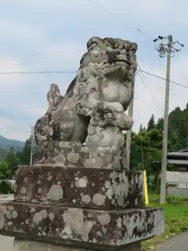 日輪神社の狛犬