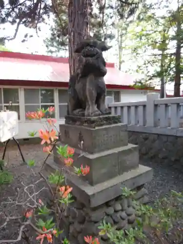 彌彦神社　(伊夜日子神社)の狛犬