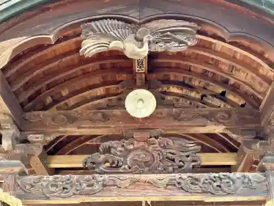 諏訪神社の{uncategorized: "未分類", other: "その他", undefined: "問題あり", building: "その他建物", grave: "お墓", sacred_gate: "鳥居", guardian: "狛犬", statue: "像", buddha: "仏像", history: "歴史", nature: "自然", garden: "庭園", animal: "動物", pagoda: "塔", temizu: "手水舎", mountain_gate: "山門・神門", sanctuary: "本殿・本堂", subordinate: "末社・摂社", art: "芸術", scenery: "景色", jizo: "地蔵", ema: "絵馬", goshuin: "御朱印", omikuji: "おみくじ", items: "授与品その他", amulet: "お守り", goshuincho: "御朱印帳", eats: "食事", festival: "お祭り", votive_dance: "神楽", shichigosan: "七五三参", wedding: "結婚式", experience: "体験その他", initially: "初詣", around: "周辺", anti_infection: "感染症対策"}