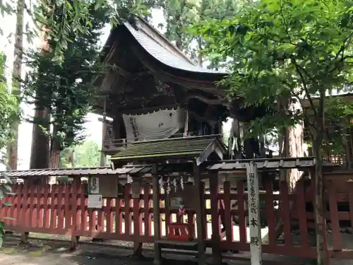 櫛引八幡宮の本殿