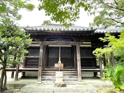 昆陽寺の本殿・本堂