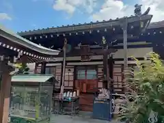 興徳寺の本殿