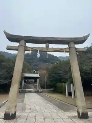 沼名前神社の{uncategorized: "未分類", other: "その他", undefined: "問題あり", building: "その他建物", grave: "お墓", sacred_gate: "鳥居", guardian: "狛犬", statue: "像", buddha: "仏像", history: "歴史", nature: "自然", garden: "庭園", animal: "動物", pagoda: "塔", temizu: "手水舎", mountain_gate: "山門・神門", sanctuary: "本殿・本堂", subordinate: "末社・摂社", art: "芸術", scenery: "景色", jizo: "地蔵", ema: "絵馬", goshuin: "御朱印", omikuji: "おみくじ", items: "授与品その他", amulet: "お守り", goshuincho: "御朱印帳", eats: "食事", festival: "お祭り", votive_dance: "神楽", shichigosan: "七五三参", wedding: "結婚式", experience: "体験その他", initially: "初詣", around: "周辺", anti_infection: "感染症対策"}