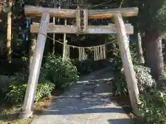 逢初天神社の鳥居