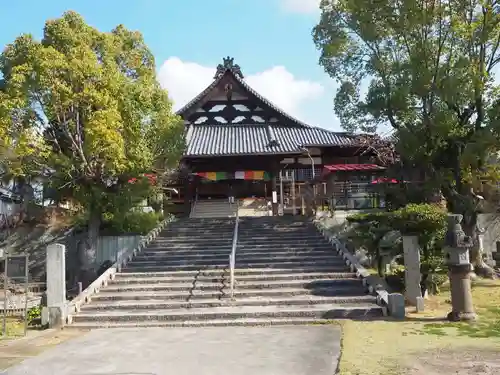 遍照寺法界院の本殿