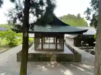 日枝神社 (甲南町稗谷)の{uncategorized: "未分類", other: "その他", undefined: "問題あり", building: "その他建物", grave: "お墓", sacred_gate: "鳥居", guardian: "狛犬", statue: "像", buddha: "仏像", history: "歴史", nature: "自然", garden: "庭園", animal: "動物", pagoda: "塔", temizu: "手水舎", mountain_gate: "山門・神門", sanctuary: "本殿・本堂", subordinate: "末社・摂社", art: "芸術", scenery: "景色", jizo: "地蔵", ema: "絵馬", goshuin: "御朱印", omikuji: "おみくじ", items: "授与品その他", amulet: "お守り", goshuincho: "御朱印帳", eats: "食事", festival: "お祭り", votive_dance: "神楽", shichigosan: "七五三参", wedding: "結婚式", experience: "体験その他", initially: "初詣", around: "周辺", anti_infection: "感染症対策"}