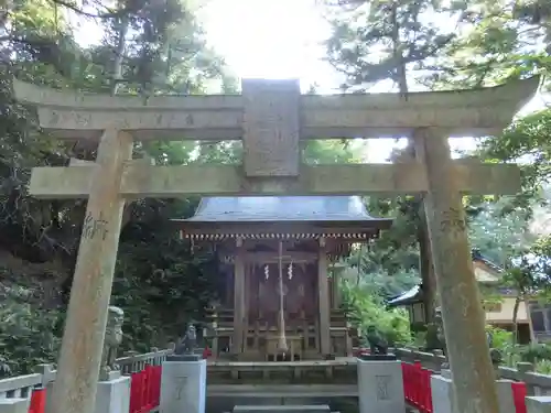 大伴神社の鳥居