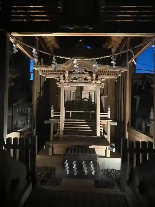 川越氷川神社の{uncategorized: "未分類", other: "その他", undefined: "問題あり", building: "その他建物", grave: "お墓", sacred_gate: "鳥居", guardian: "狛犬", statue: "像", buddha: "仏像", history: "歴史", nature: "自然", garden: "庭園", animal: "動物", pagoda: "塔", temizu: "手水舎", mountain_gate: "山門・神門", sanctuary: "本殿・本堂", subordinate: "末社・摂社", art: "芸術", scenery: "景色", jizo: "地蔵", ema: "絵馬", goshuin: "御朱印", omikuji: "おみくじ", items: "授与品その他", amulet: "お守り", goshuincho: "御朱印帳", eats: "食事", festival: "お祭り", votive_dance: "神楽", shichigosan: "七五三参", wedding: "結婚式", experience: "体験その他", initially: "初詣", around: "周辺", anti_infection: "感染症対策"}