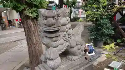 矢先稲荷神社の狛犬