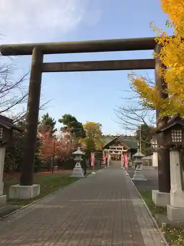 烈々布神社の鳥居