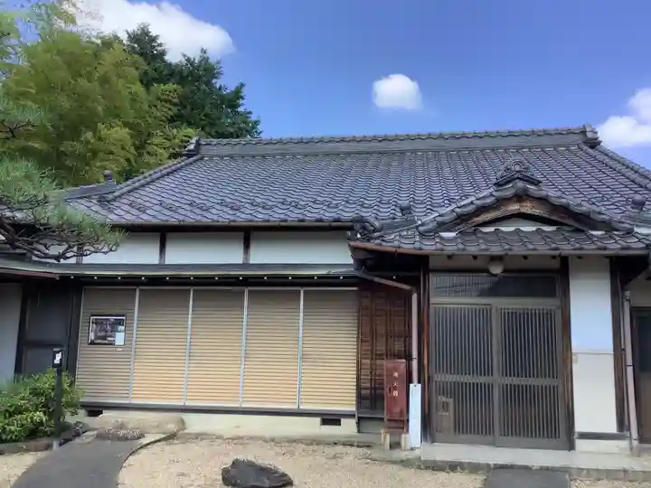 秋葉寺の本殿・本堂