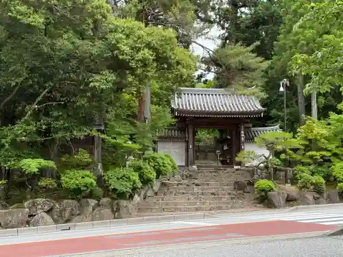 西明寺(滋賀県)