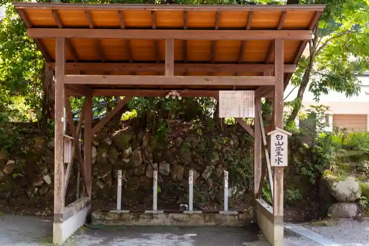 白山比咩神社(石川県)