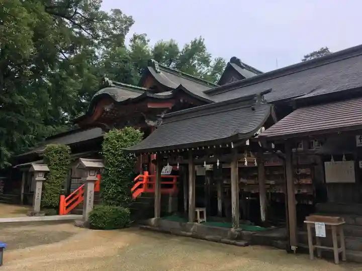 新田神社の本殿・本堂