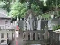 瀧泉寺(目黒不動尊)の仏像