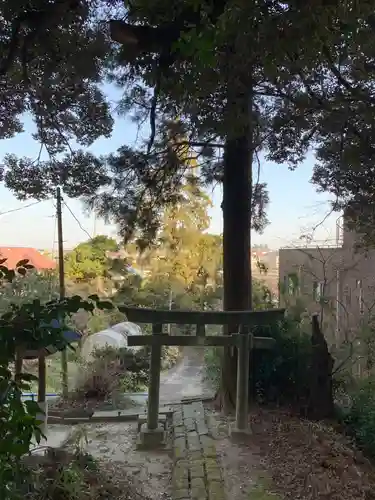 八幡神社の鳥居