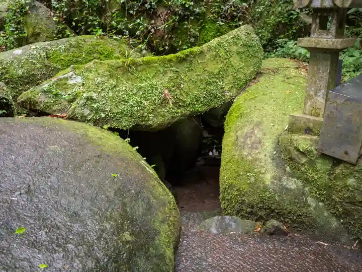 石穴稲荷神社(福岡県)