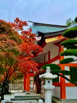 紅葉八幡宮の本殿・本堂
