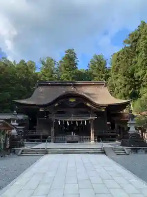 小國神社の本殿・本堂