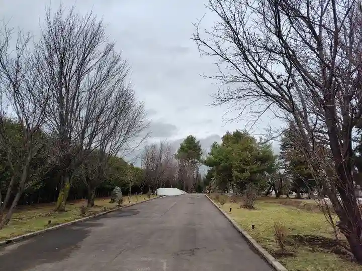 美瑛神社の庭園