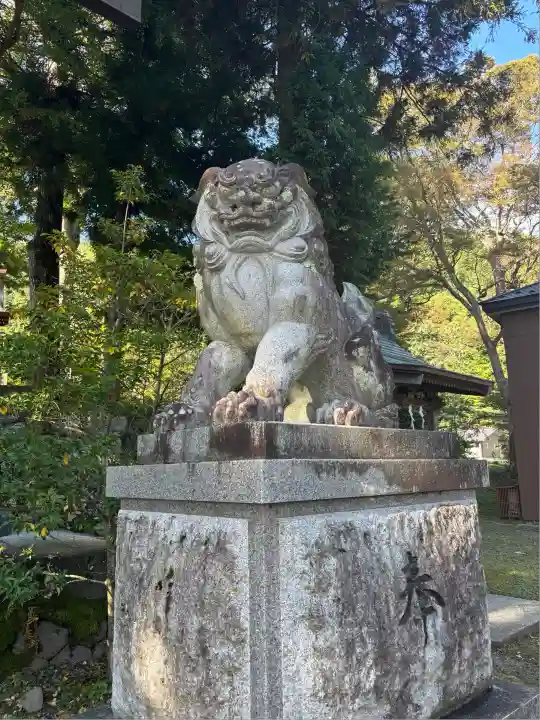 諏訪大社上社前宮(長野県)
