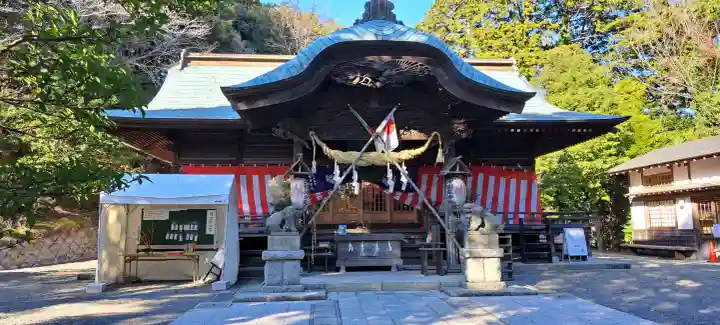 大國魂神社の{uncategorized: "未分類", other: "その他", undefined: "問題あり", building: "その他建物", grave: "お墓", sacred_gate: "鳥居", guardian: "狛犬", statue: "像", buddha: "仏像", history: "歴史", nature: "自然", garden: "庭園", animal: "動物", pagoda: "塔", temizu: "手水舎", mountain_gate: "山門・神門", sanctuary: "本殿・本堂", subordinate: "末社・摂社", art: "芸術", scenery: "景色", jizo: "地蔵", ema: "絵馬", goshuin: "御朱印", omikuji: "おみくじ", items: "授与品その他", amulet: "お守り", goshuincho: "御朱印帳", eats: "食事", festival: "お祭り", votive_dance: "神楽", shichigosan: "七五三参", wedding: "結婚式", experience: "体験その他", initially: "初詣", around: "周辺", anti_infection: "感染症対策"}