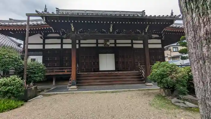 西方寺の本殿