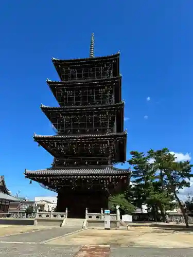 善通寺の{uncategorized: "未分類", other: "その他", undefined: "問題あり", building: "その他建物", grave: "お墓", sacred_gate: "鳥居", guardian: "狛犬", statue: "像", buddha: "仏像", history: "歴史", nature: "自然", garden: "庭園", animal: "動物", pagoda: "塔", temizu: "手水舎", mountain_gate: "山門・神門", sanctuary: "本殿・本堂", subordinate: "末社・摂社", art: "芸術", scenery: "景色", jizo: "地蔵", ema: "絵馬", goshuin: "御朱印", omikuji: "おみくじ", items: "授与品その他", amulet: "お守り", goshuincho: "御朱印帳", eats: "食事", festival: "お祭り", votive_dance: "神楽", shichigosan: "七五三参", wedding: "結婚式", experience: "体験その他", initially: "初詣", around: "周辺", anti_infection: "感染症対策"}