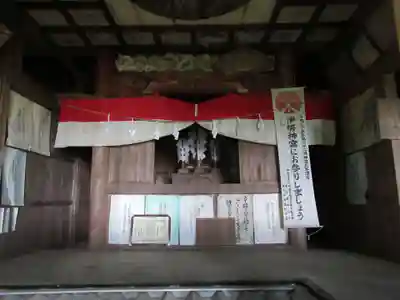 秋波神社の本殿・本堂