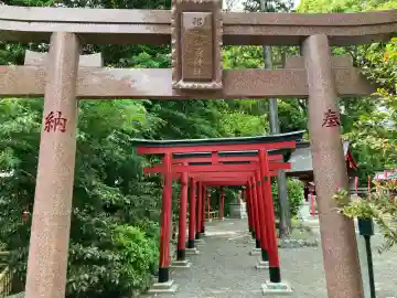 亀八招福稲荷神社の{uncategorized: "未分類", other: "その他", undefined: "問題あり", building: "その他建物", grave: "お墓", sacred_gate: "鳥居", guardian: "狛犬", statue: "像", buddha: "仏像", history: "歴史", nature: "自然", garden: "庭園", animal: "動物", pagoda: "塔", temizu: "手水舎", mountain_gate: "山門・神門", sanctuary: "本殿・本堂", subordinate: "末社・摂社", art: "芸術", scenery: "景色", jizo: "地蔵", ema: "絵馬", goshuin: "御朱印", omikuji: "おみくじ", items: "授与品その他", amulet: "お守り", goshuincho: "御朱印帳", eats: "食事", festival: "お祭り", votive_dance: "神楽", shichigosan: "七五三参", wedding: "結婚式", experience: "体験その他", initially: "初詣", around: "周辺", anti_infection: "感染症対策"}